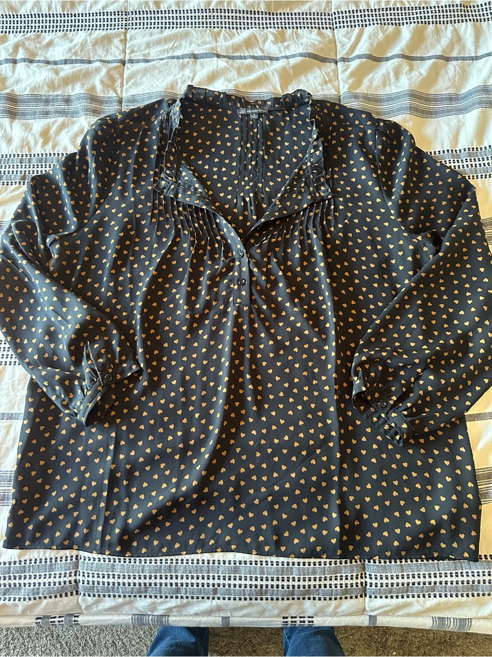 Adrianna Papell Black Blouse with Gold Heart Print - Picture 2 of 4